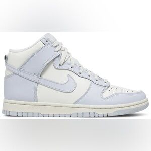 Nike High-Top Dunks in White and Light Blue - Size 7
